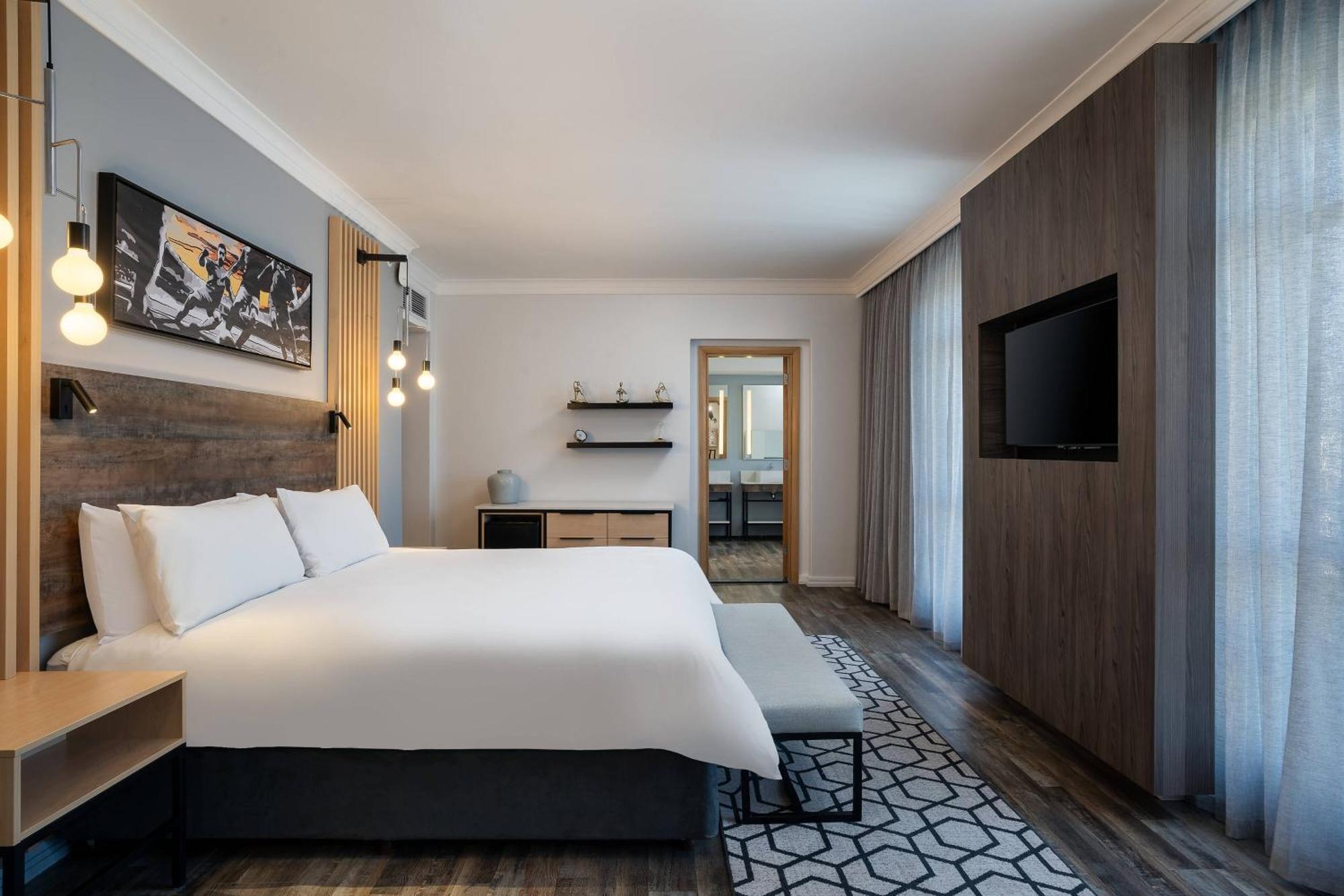 Protea Hotel By Marriott Johannesburg Wanderers Εξωτερικό φωτογραφία