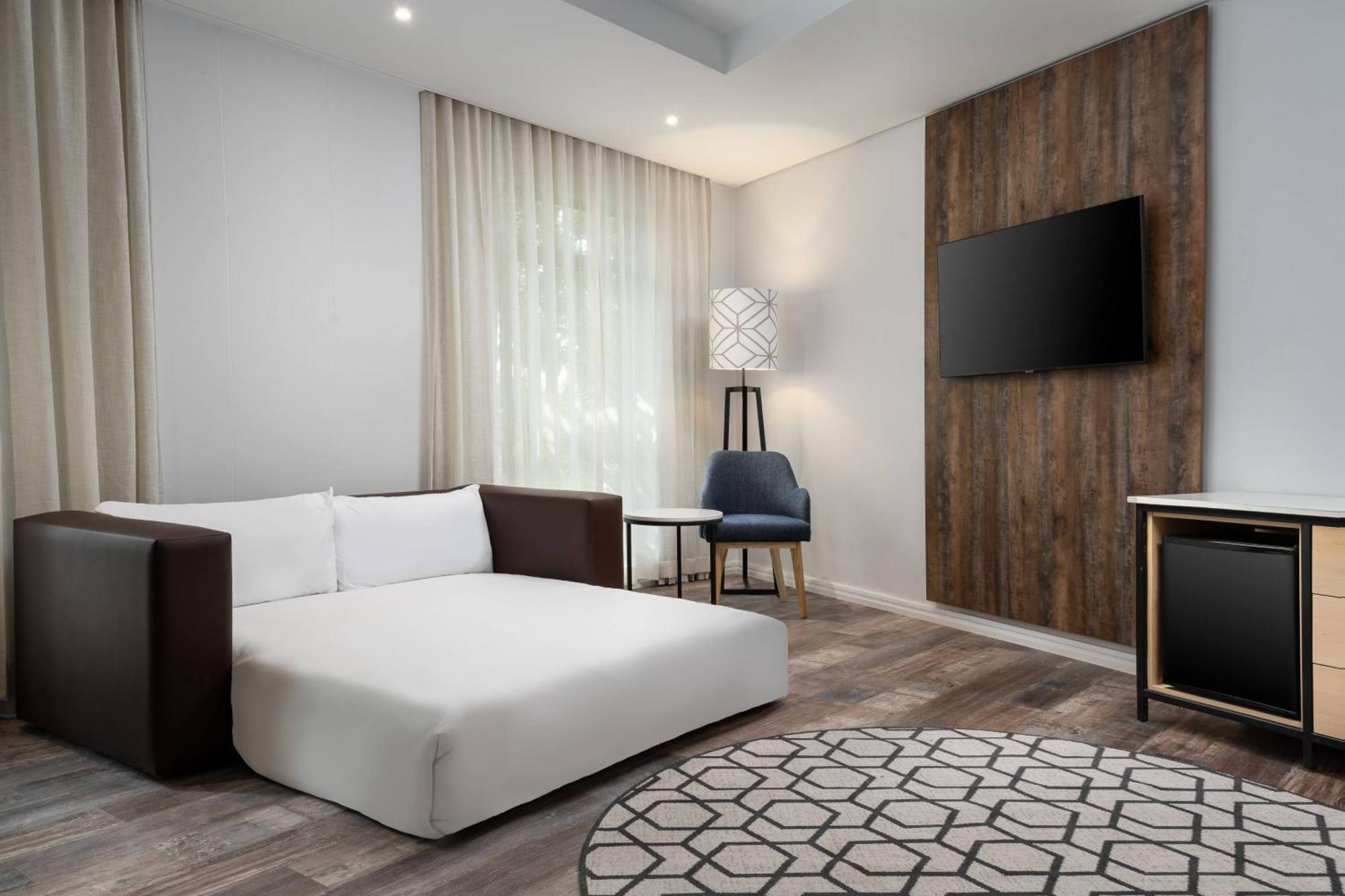 Protea Hotel By Marriott Johannesburg Wanderers Εξωτερικό φωτογραφία