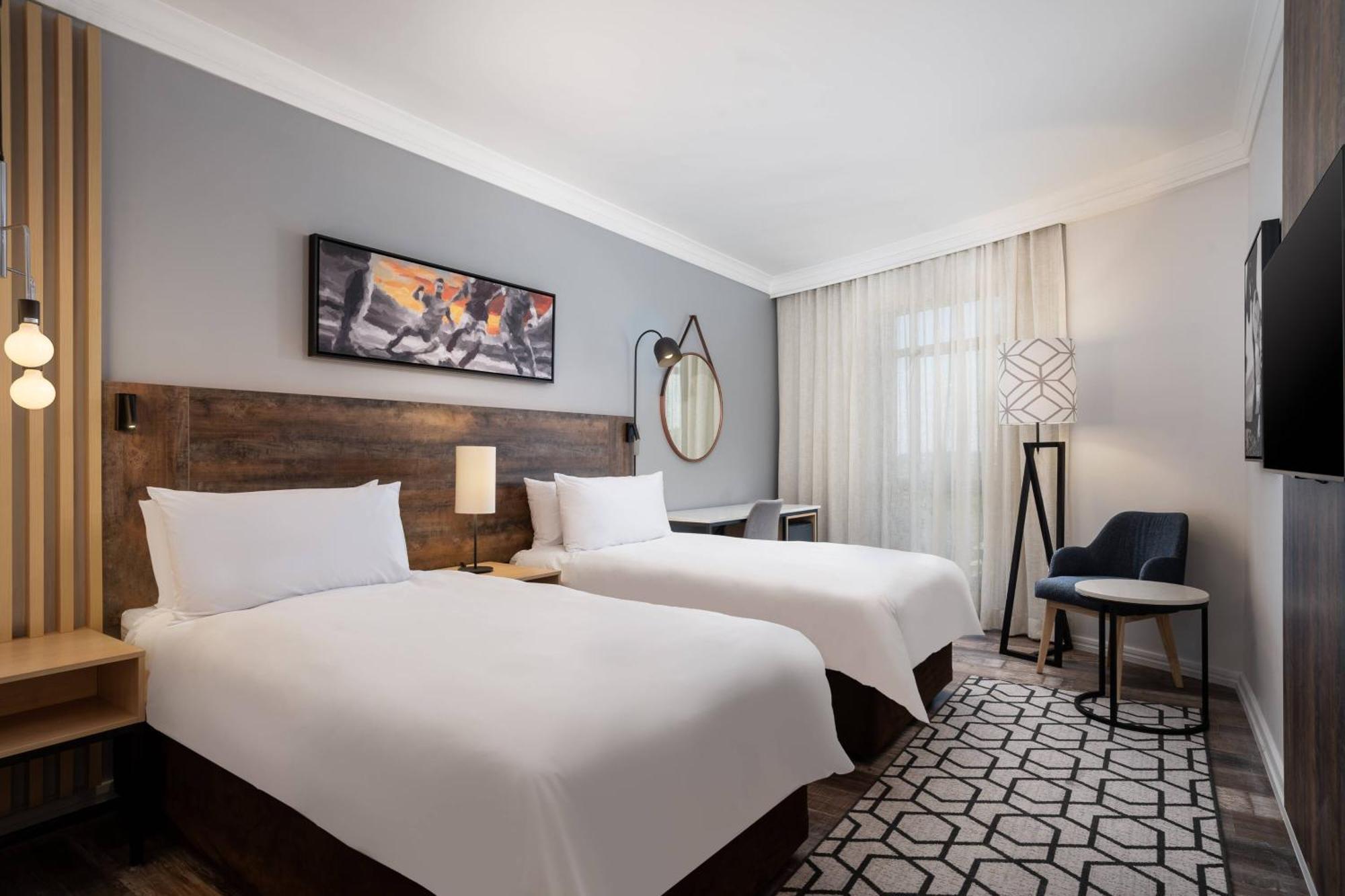 Protea Hotel By Marriott Johannesburg Wanderers Εξωτερικό φωτογραφία