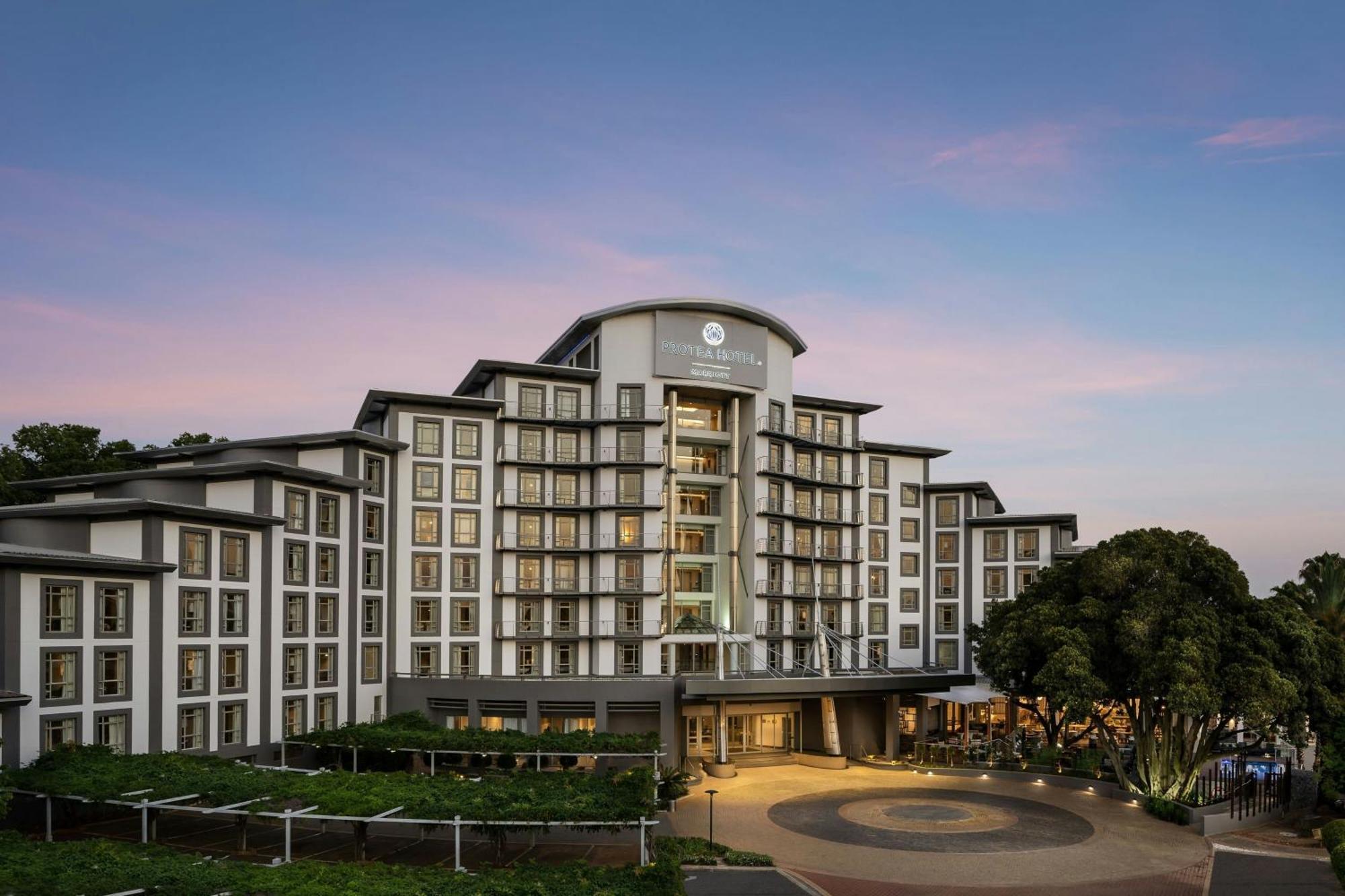 Protea Hotel By Marriott Johannesburg Wanderers Εξωτερικό φωτογραφία